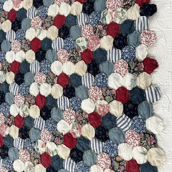 Vintage Handmade Amish Yo Yo Quilt Throw Table Decor Cottagecore 52x62